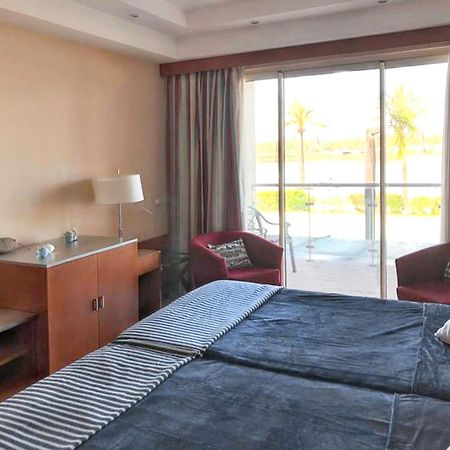 Charming Apartment In Estombar With Private Pool. מראה חיצוני תמונה