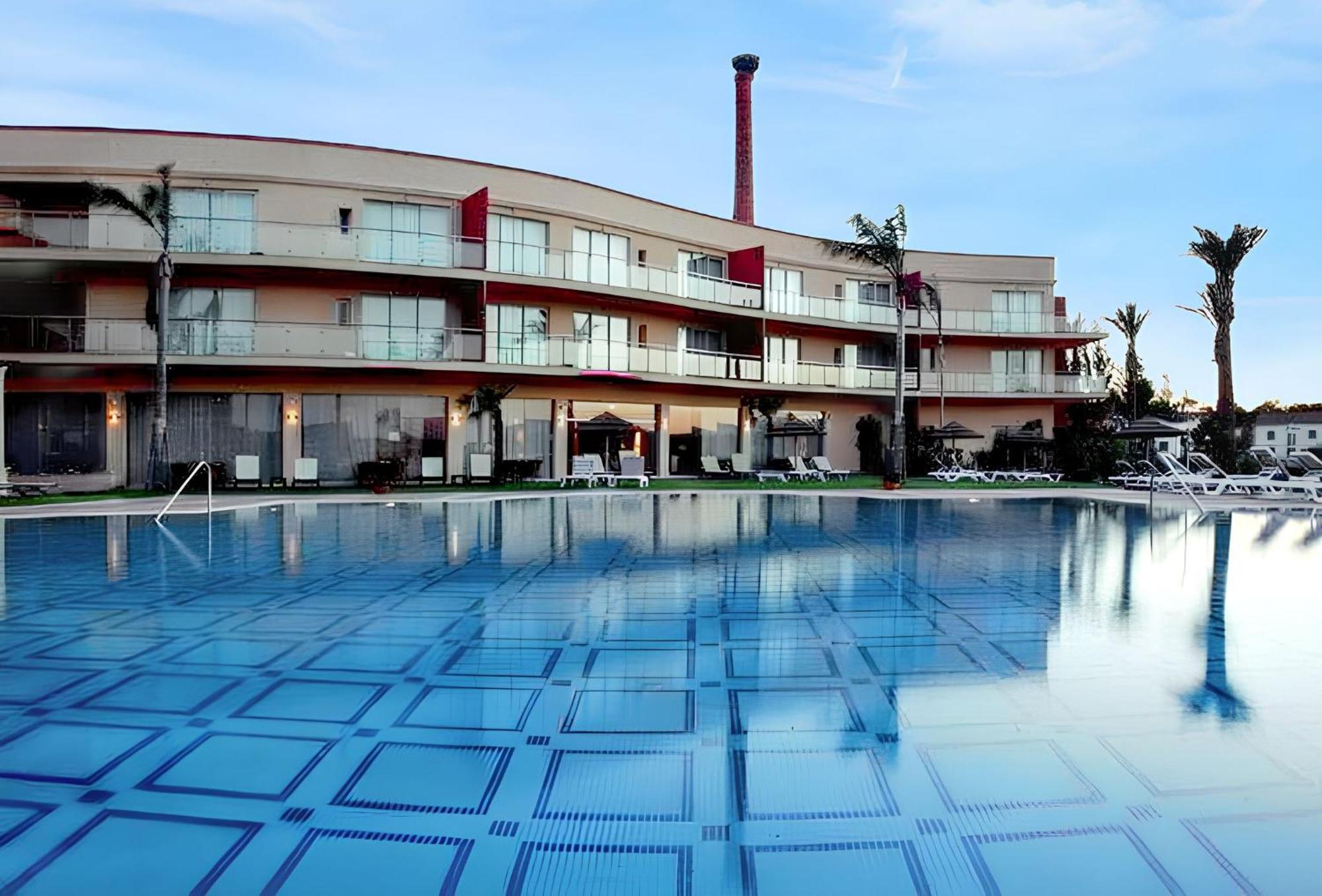 Charming Apartment In Estombar With Private Pool. מראה חיצוני תמונה